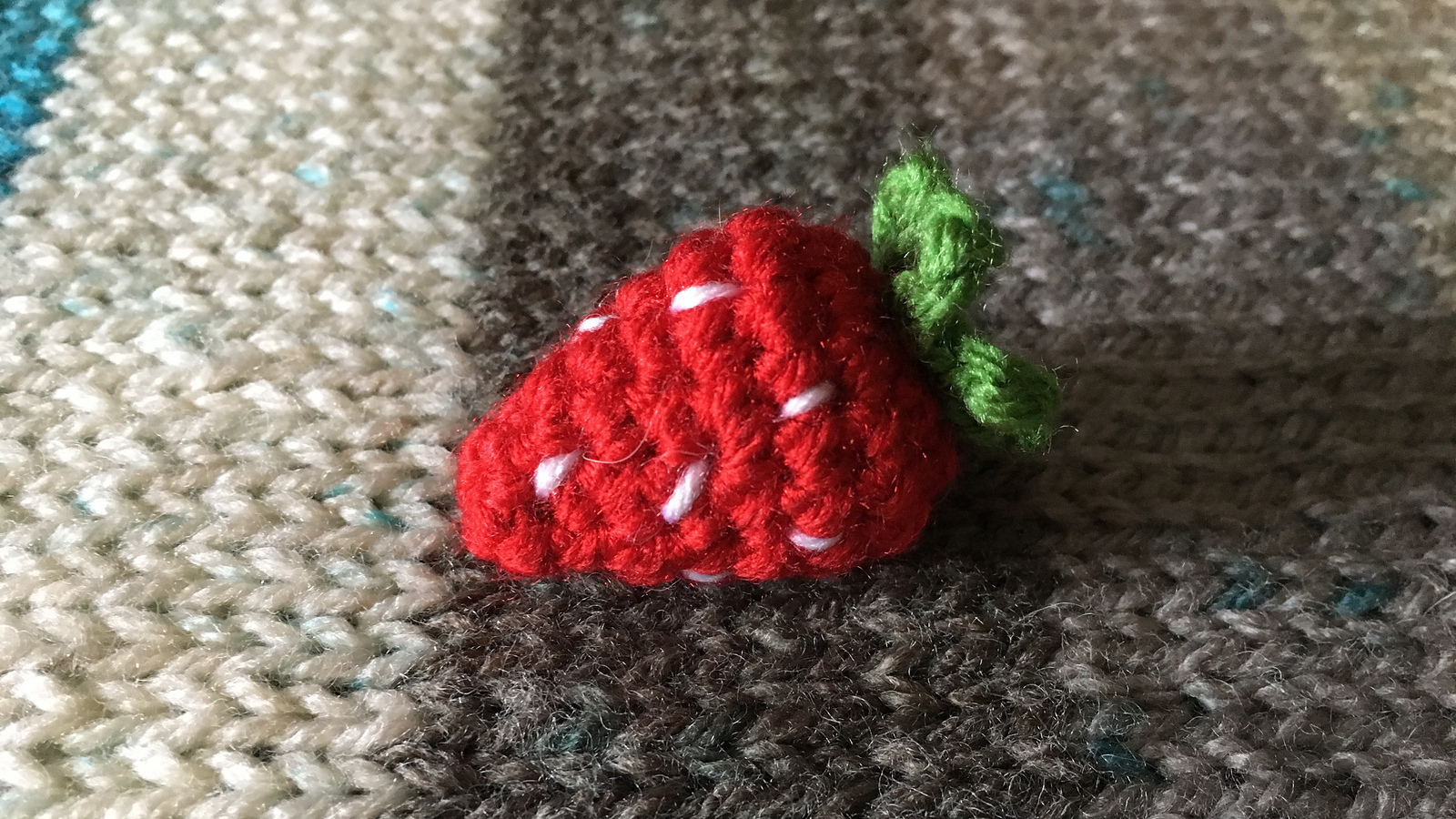 Free Crochet Pattern: Simple Strawberry